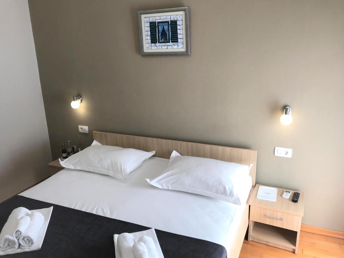 Berulia Accommodation Brela Zewnętrze zdjęcie